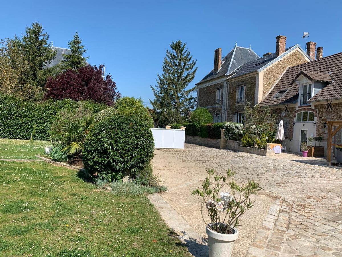 Bed and Breakfast Ferme d'Auxonnettes à Saint-Fargeau-Ponthierry Extérieur photo