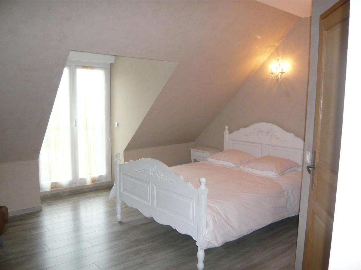 Bed and Breakfast Ferme d'Auxonnettes à Saint-Fargeau-Ponthierry Extérieur photo
