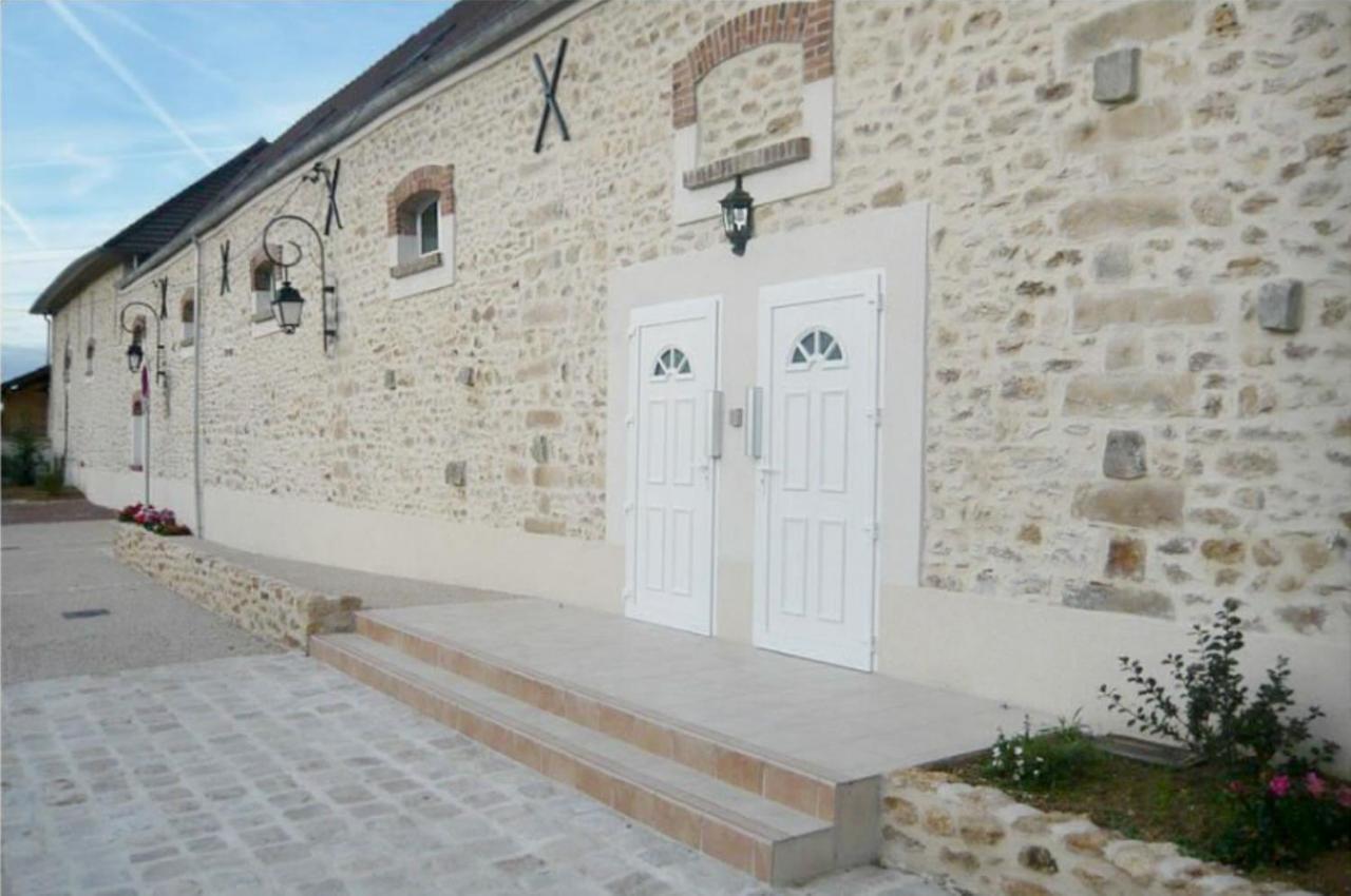 Bed and Breakfast Ferme d'Auxonnettes à Saint-Fargeau-Ponthierry Extérieur photo