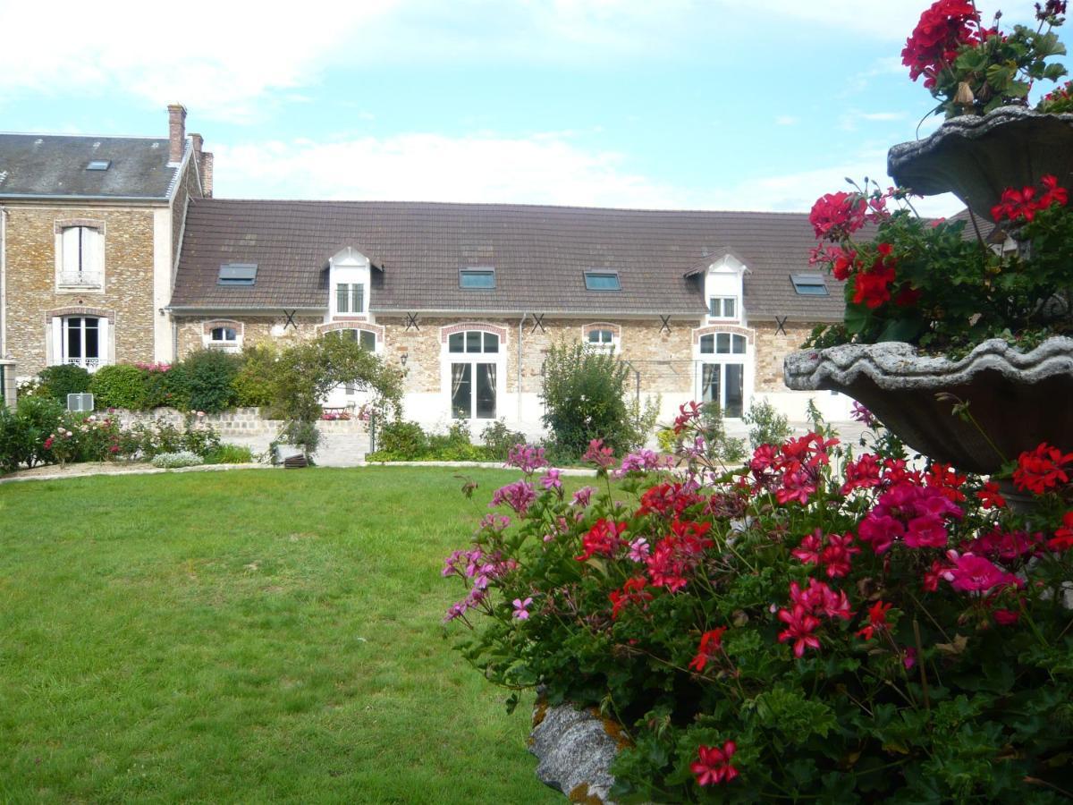 Bed and Breakfast Ferme d'Auxonnettes à Saint-Fargeau-Ponthierry Extérieur photo